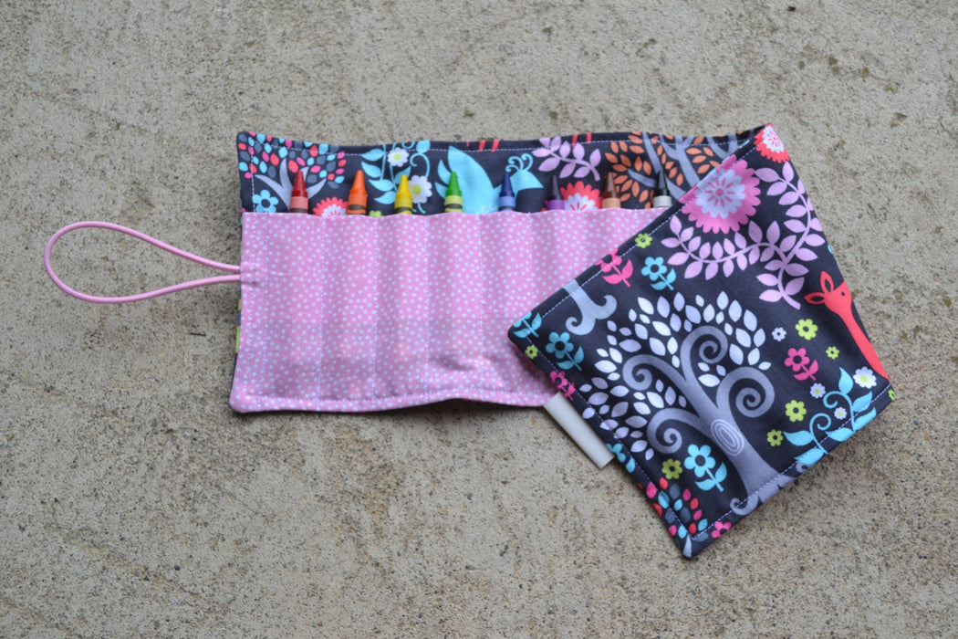 READY MADE - Crayon Roll - Pink forest friends