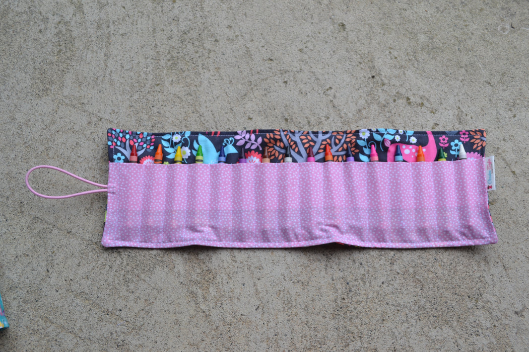 READY MADE - Crayon Roll - Pink forest friends