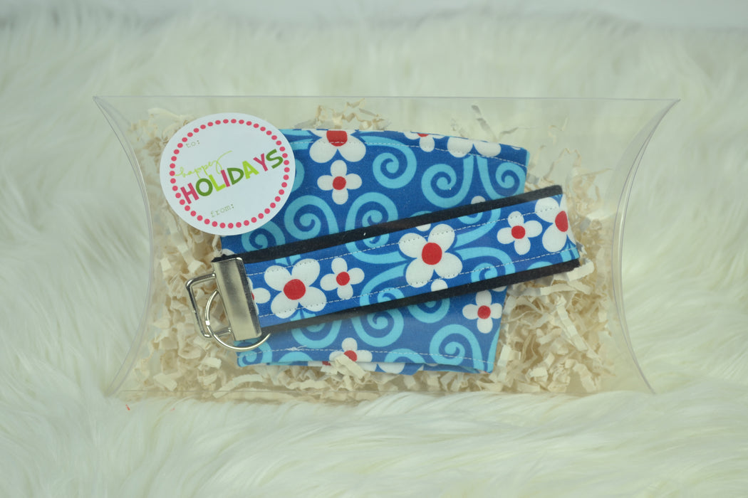 READY MADE Coffee Cozy/Key fob gift set - Blue floral